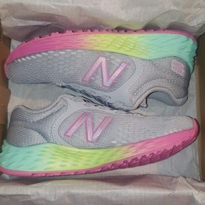 Kids New Balance Yaarifl2 10.5